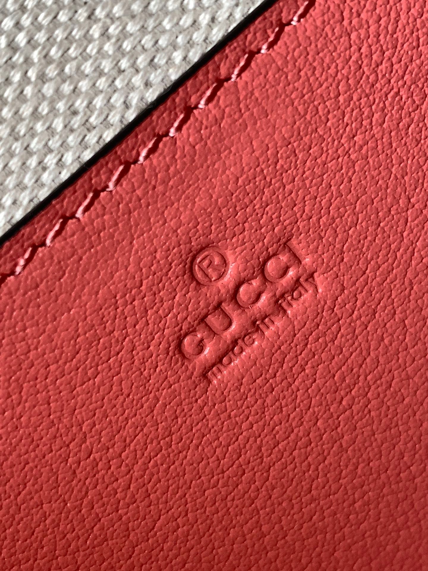 Gucci Blondie Small Top Handle Bag