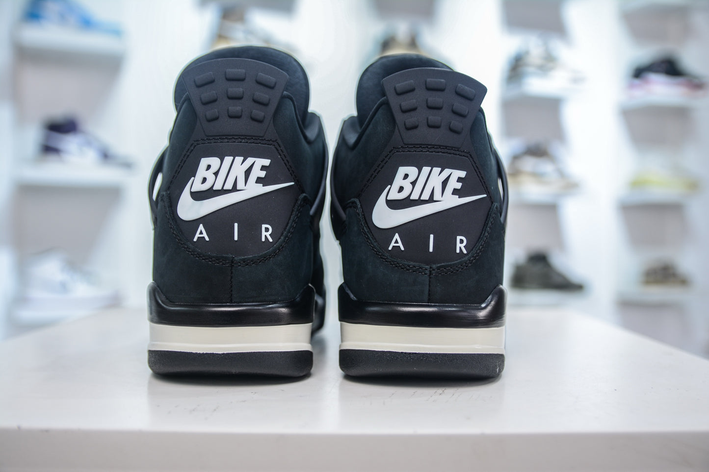 NIKE X Nigel Slyvester Air Jordan 4 Retro