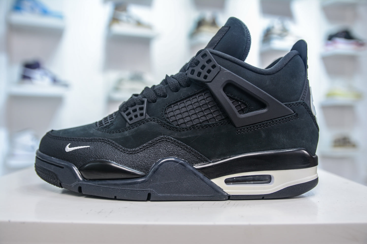NIKE X Nigel Slyvester Air Jordan 4 Retro