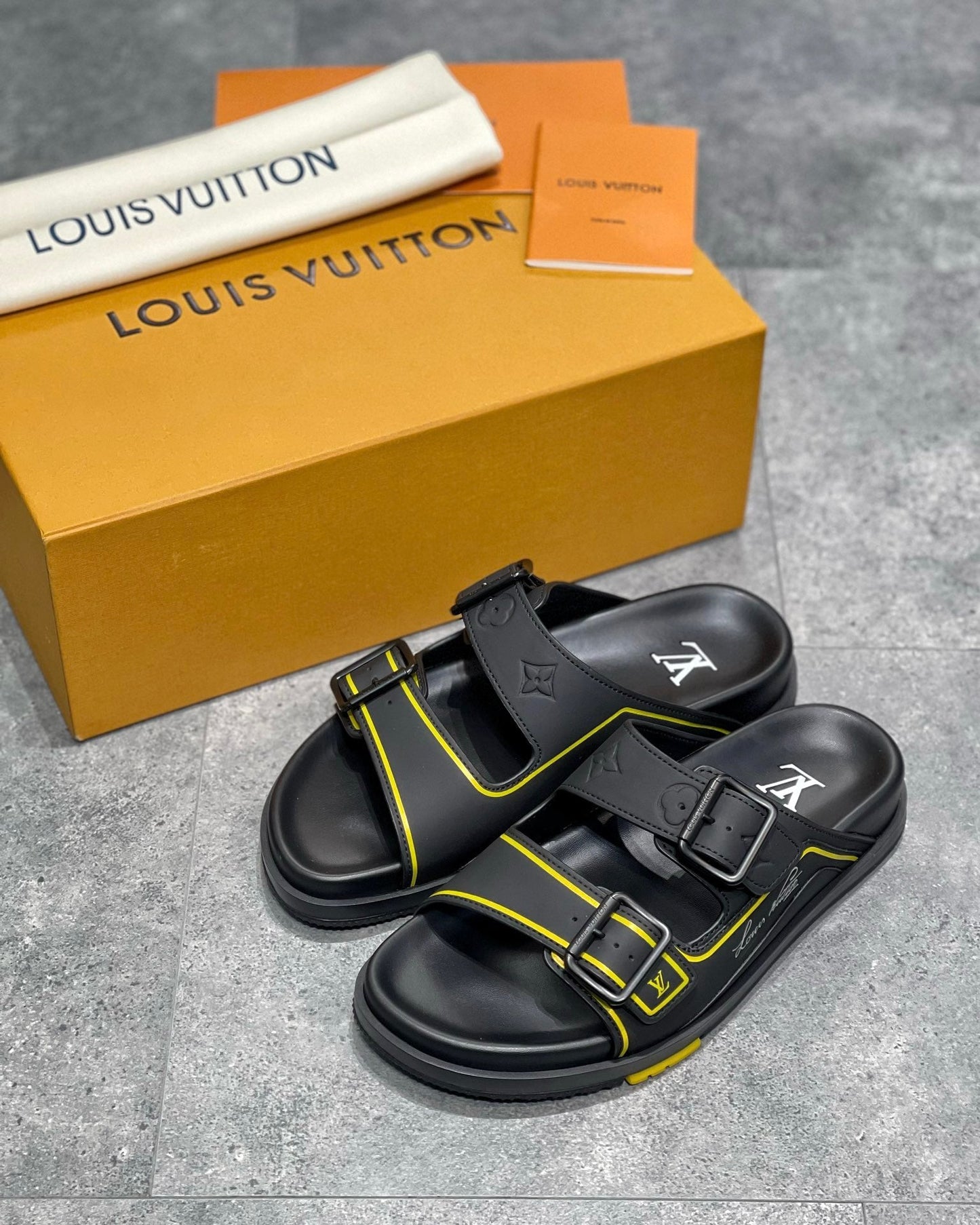 Louis Vuitton Sandals