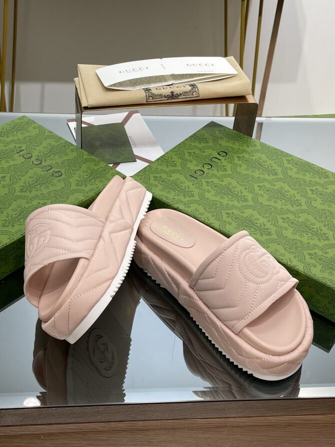 Gucci Slides