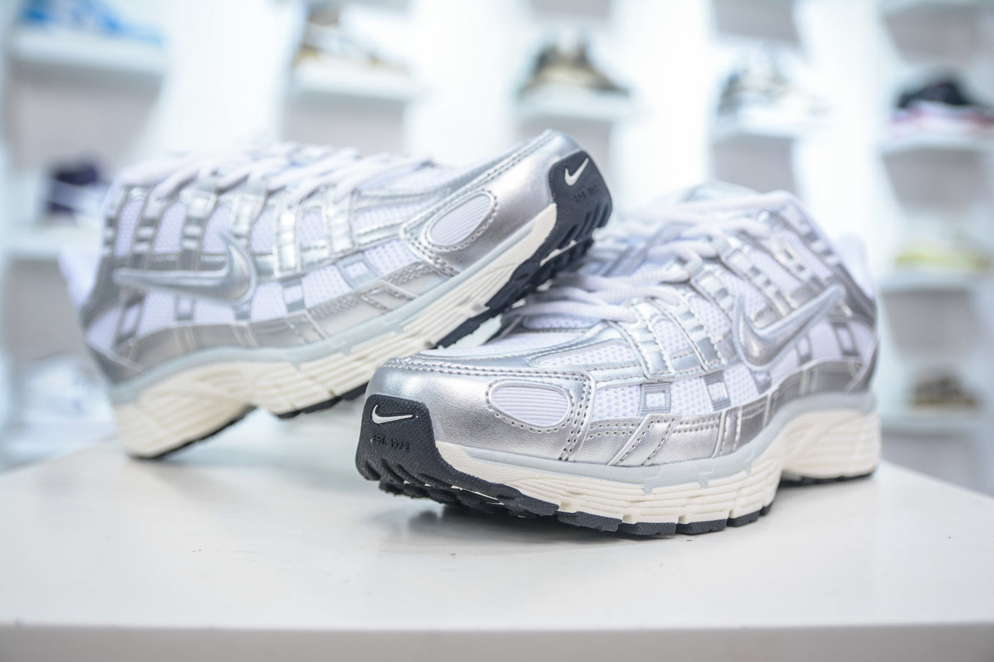 Nike P-6000