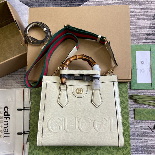 Gucci Diana 27*24*11
